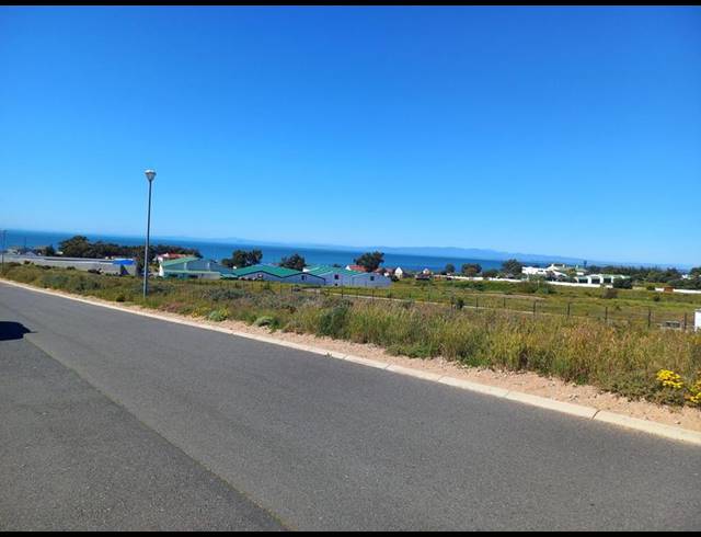 LAND FOR SALE IN SANDY POINT